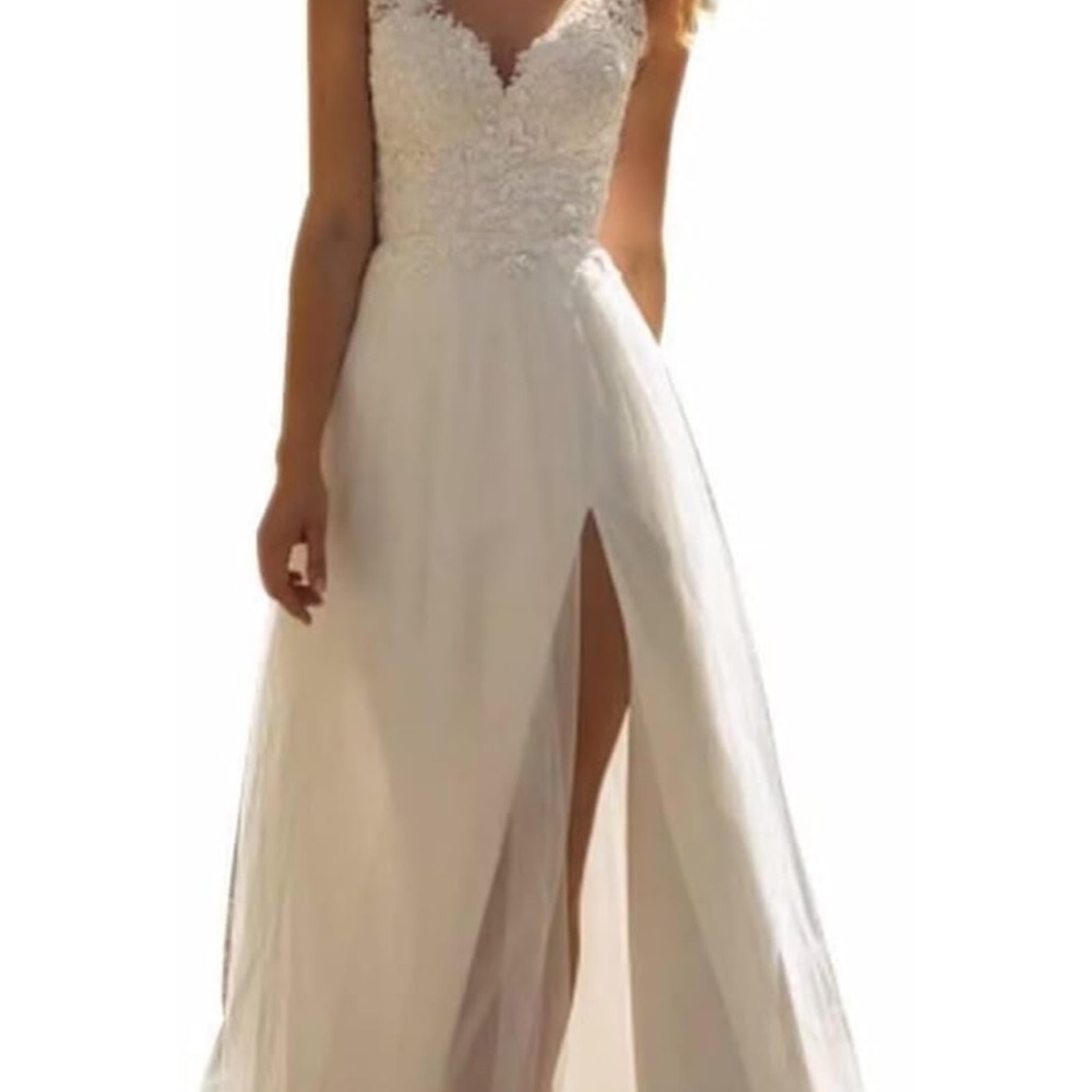 Elegant White Lace Evening Gown